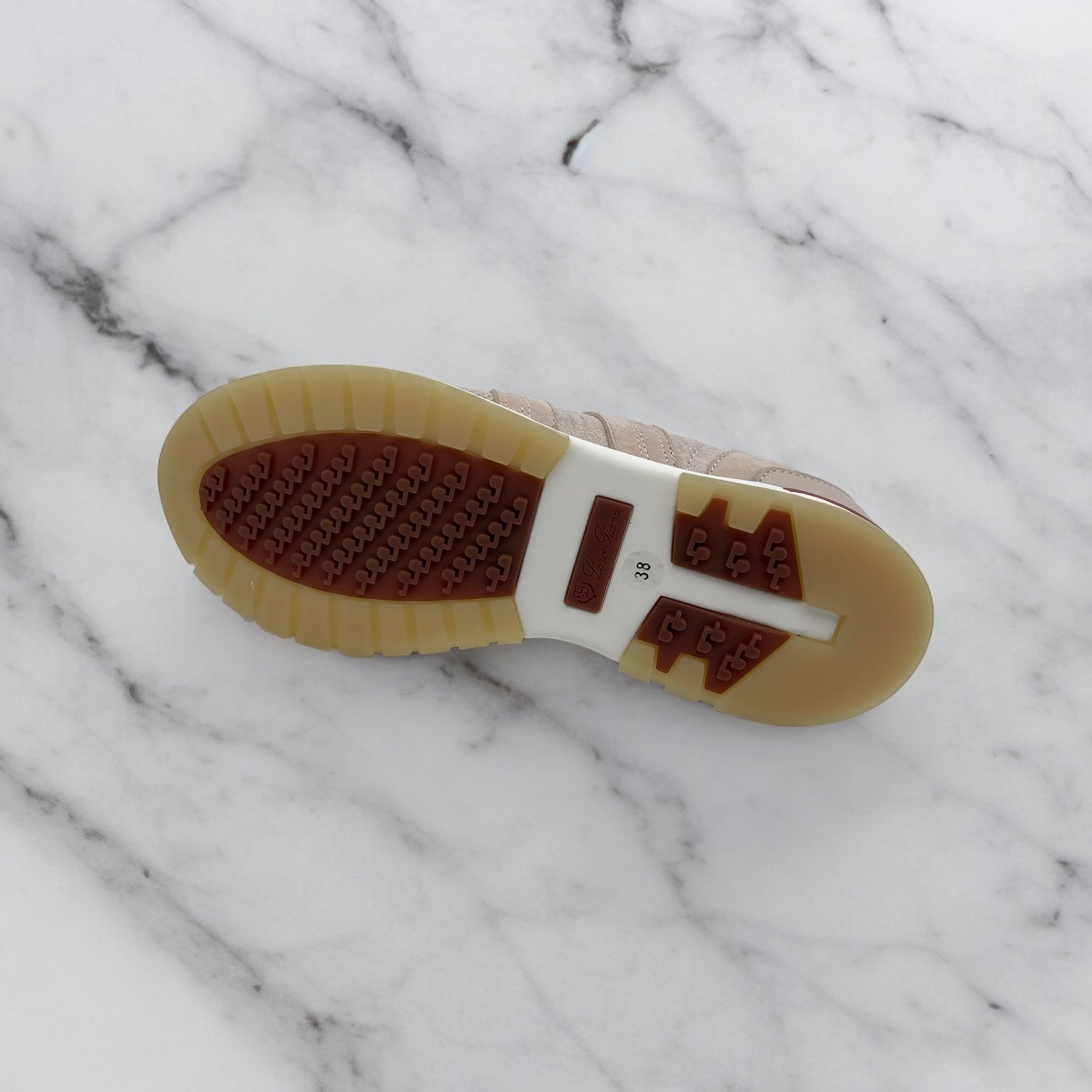 Loro Piana Flexy walk Beige 38 - Les Folies d&