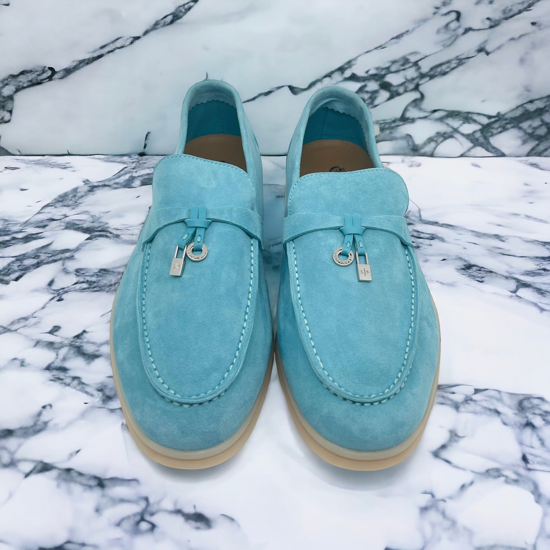 Loro Piana Mocassin Bleu 40 - Les Folies d&