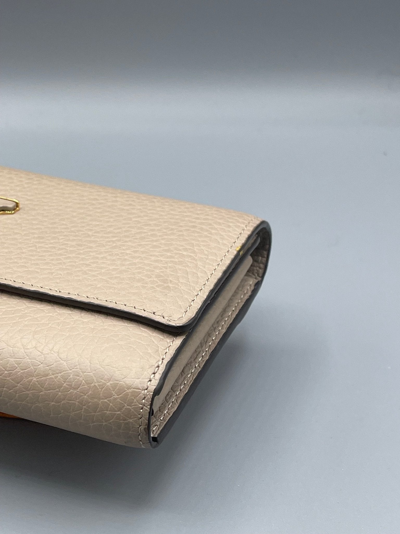 Louis Vuitton - Compagnon Capucine Galet - Les Folies d&