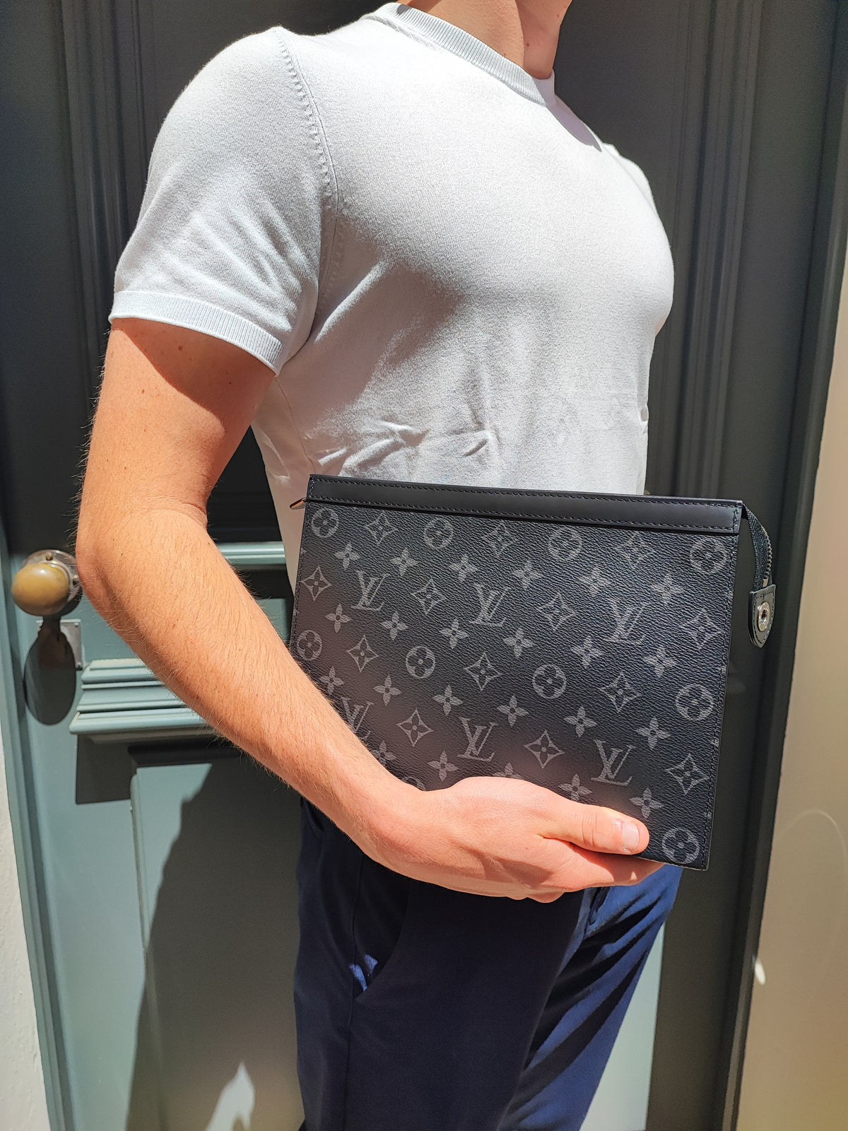 Louis Vuitton - MM Eclipse monogram travel pouch