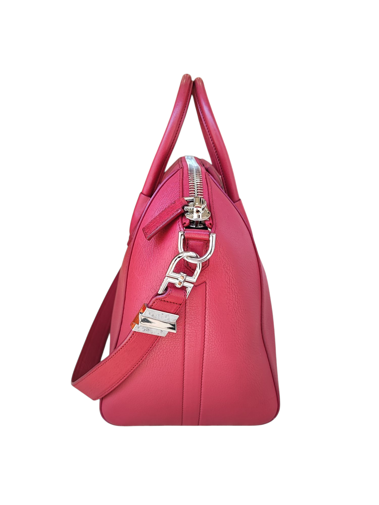 Givenchy - Sac Antigona moyen modèle cerise
