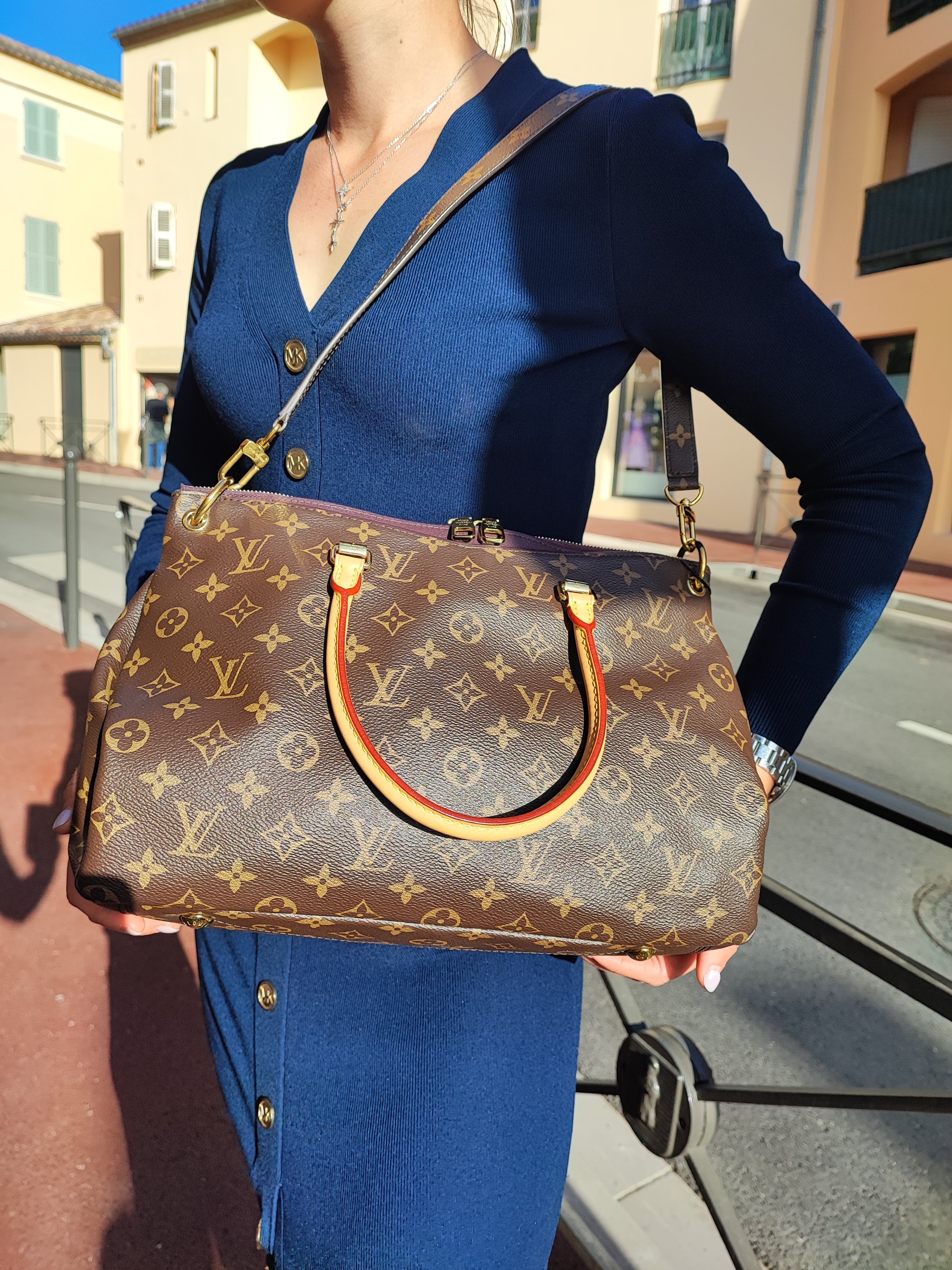 Louis Vuitton - Sac Pallas monogramme