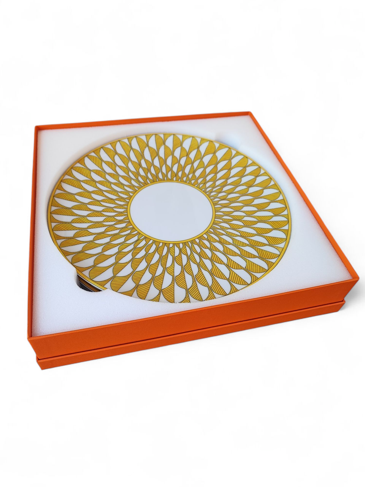 Hermès - Lot de 8 assiettes à dîner Soleil d&