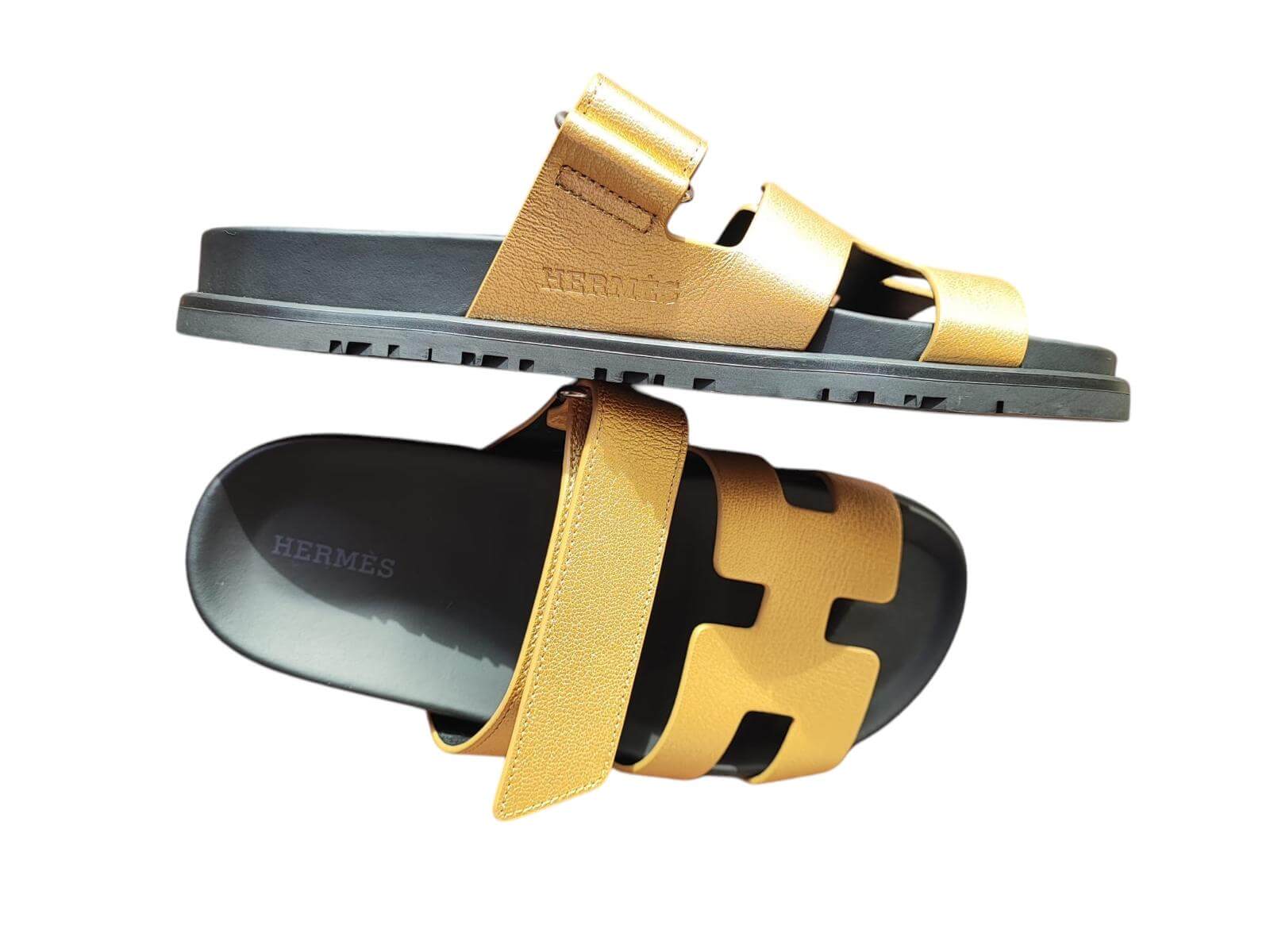 Hermès - Gold Chypre sandals size 37
