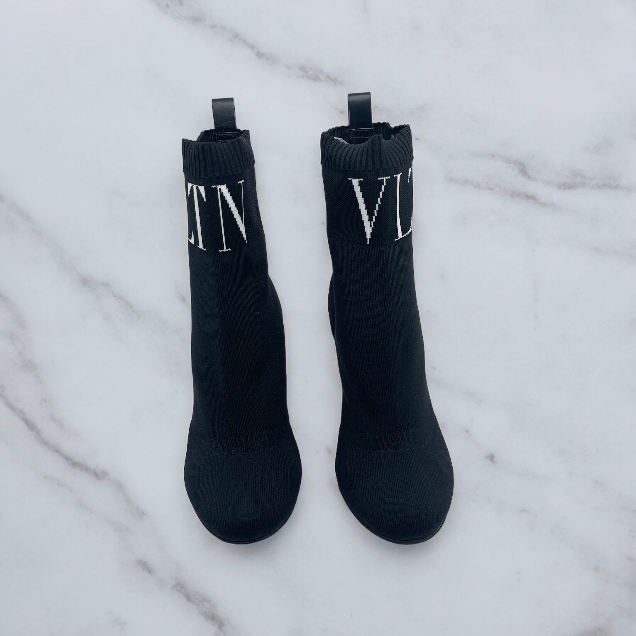 Valentino Bottines à talons Noir 36,5 - Les Folies d&