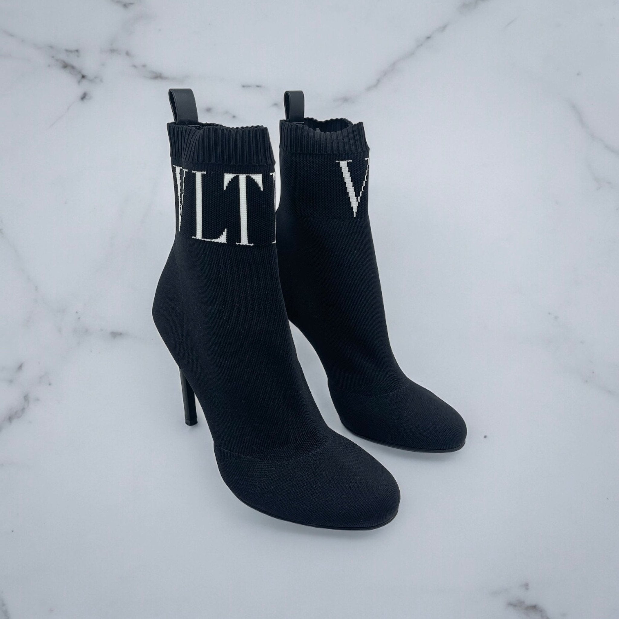 Valentino Bottines à talons Noir 36,5 - Les Folies d&