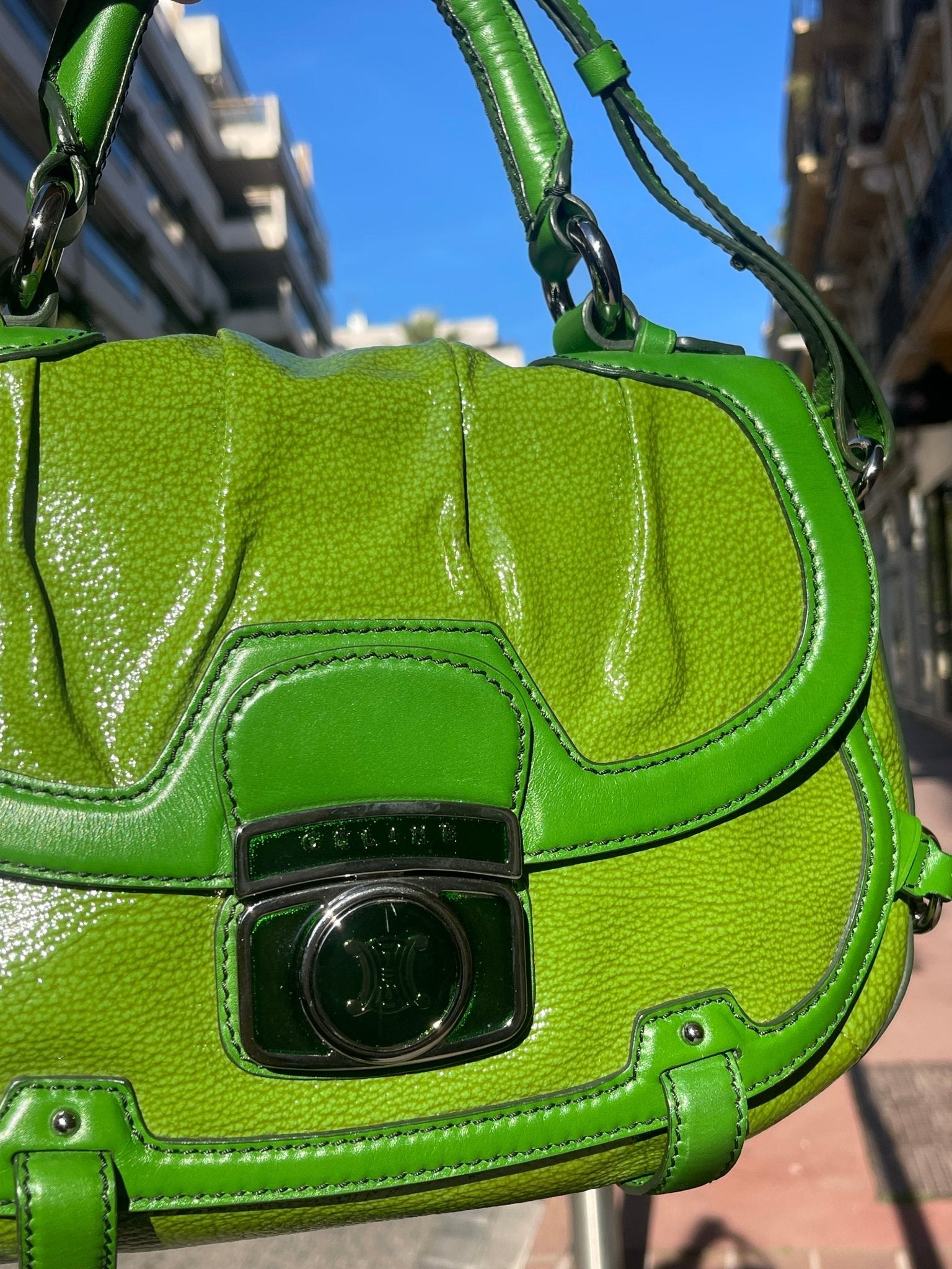 Céline - Sac Triomphe vert - Les Folies d&