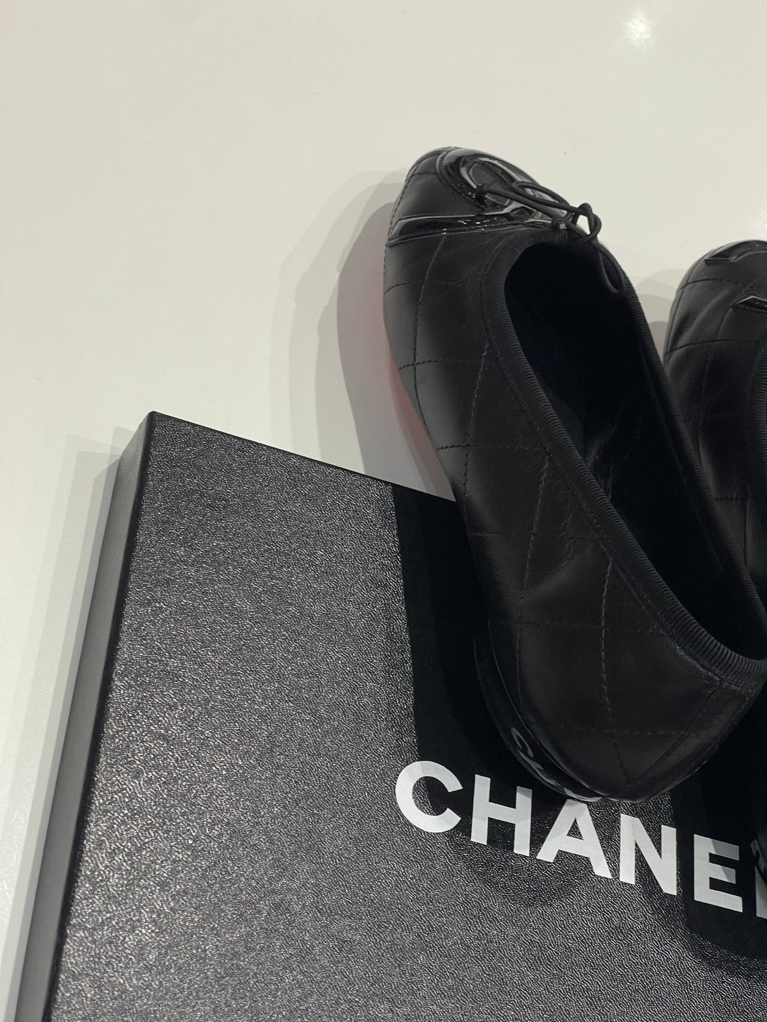 Chanel - Ballerines CC - Les Folies d&