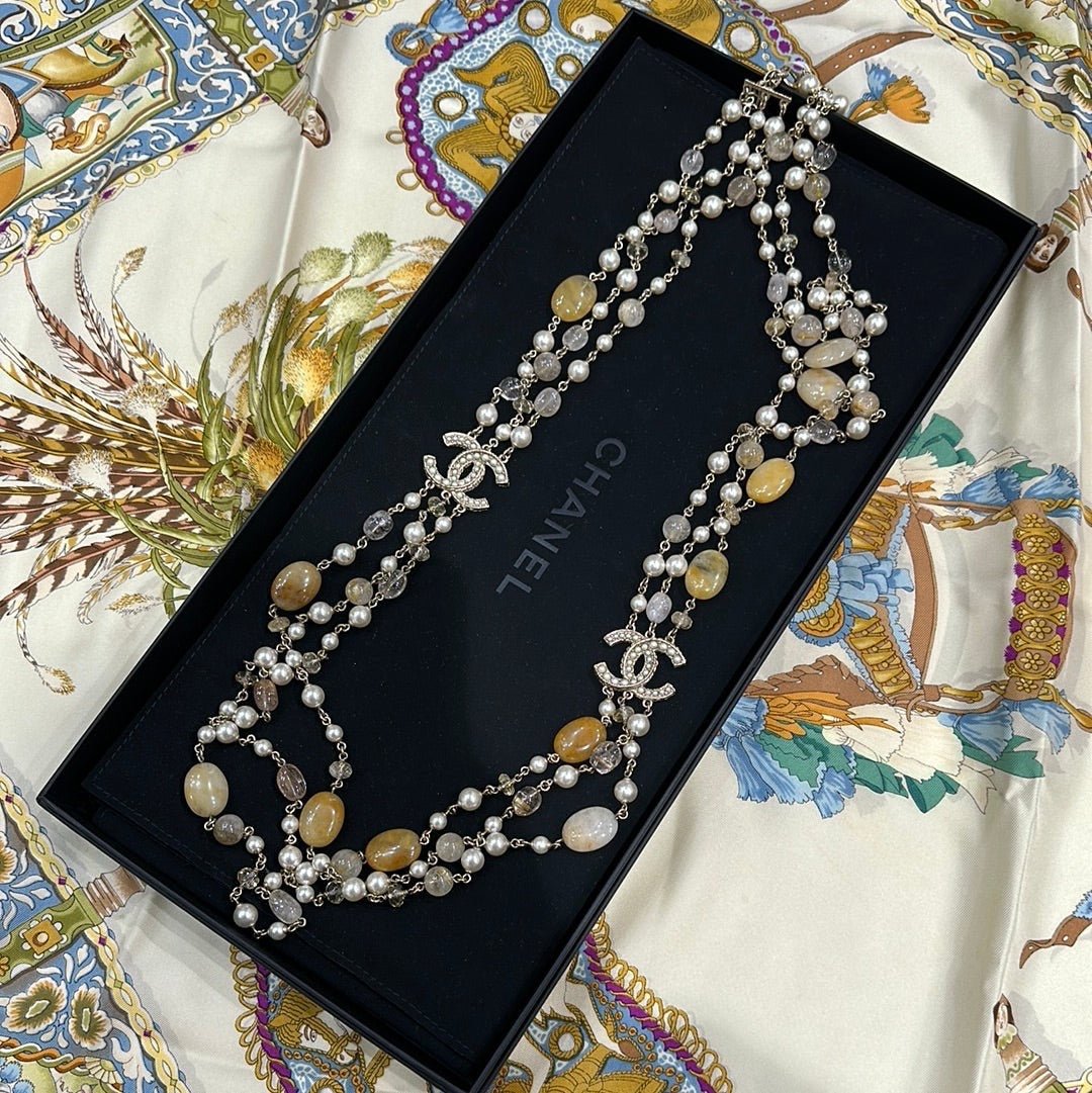 Chanel - Sautoir 3 rangs CC - Les Folies d&