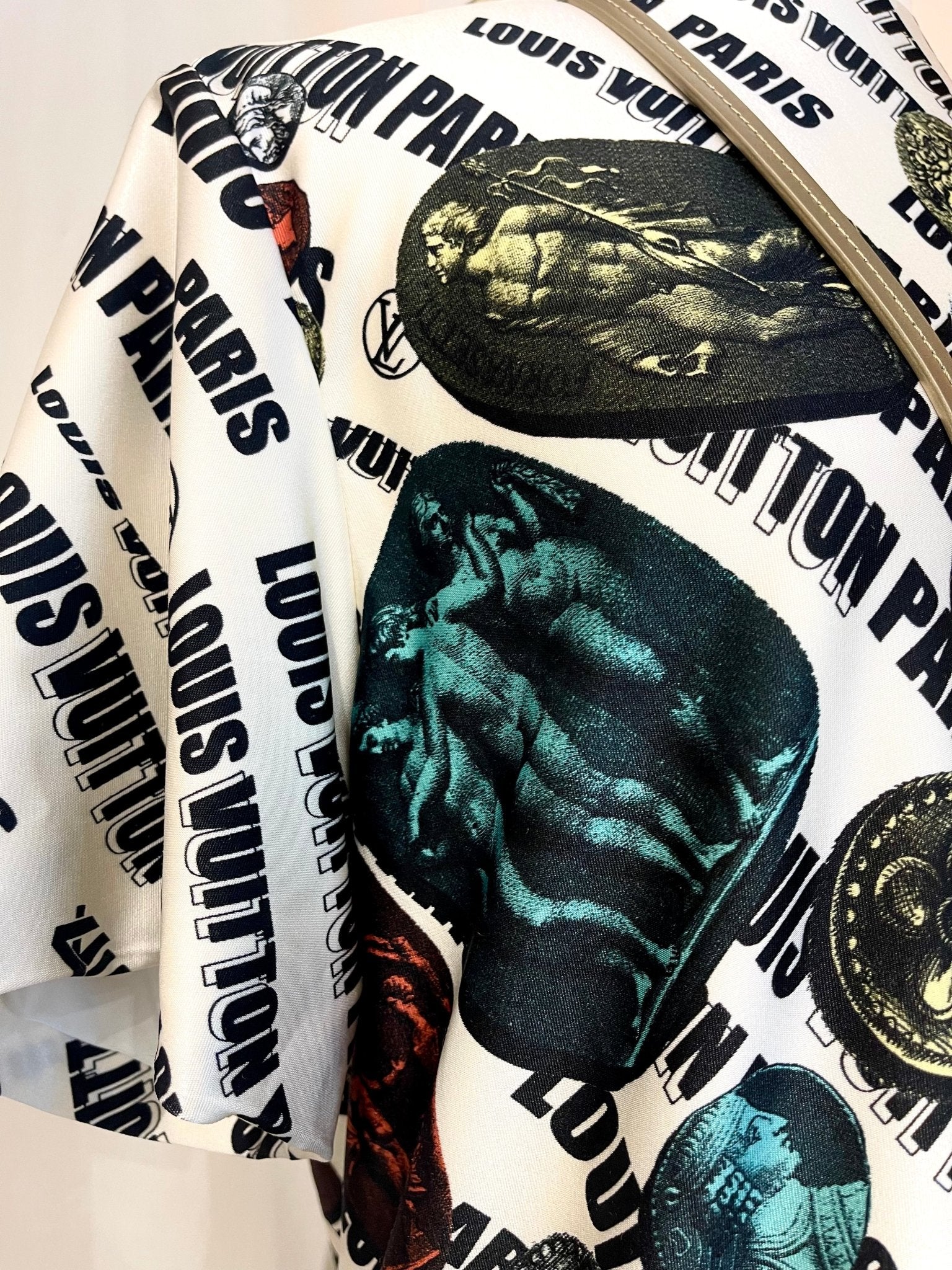 Louis Vuitton - Robe - Les Folies d&