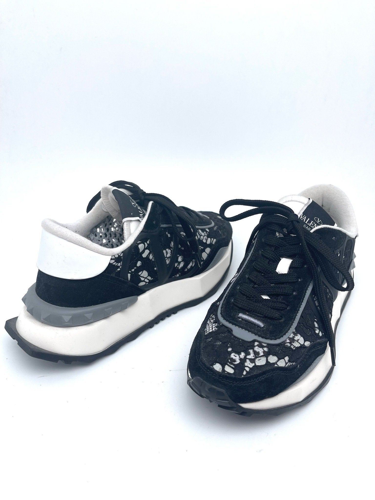 Valentino - Baskets T.36 - Les Folies d&