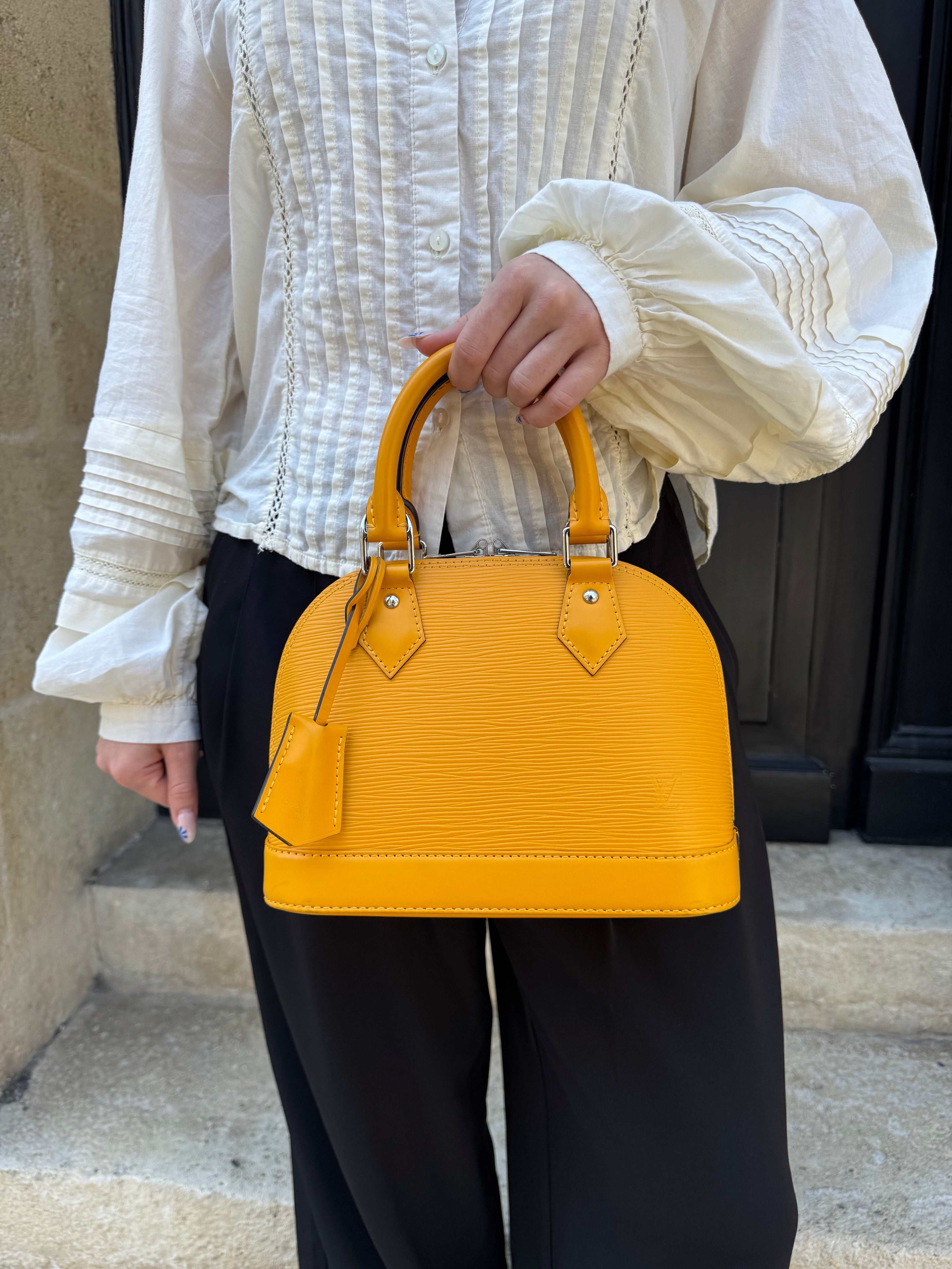 Sac Louis Vuitton Alma d’occasion