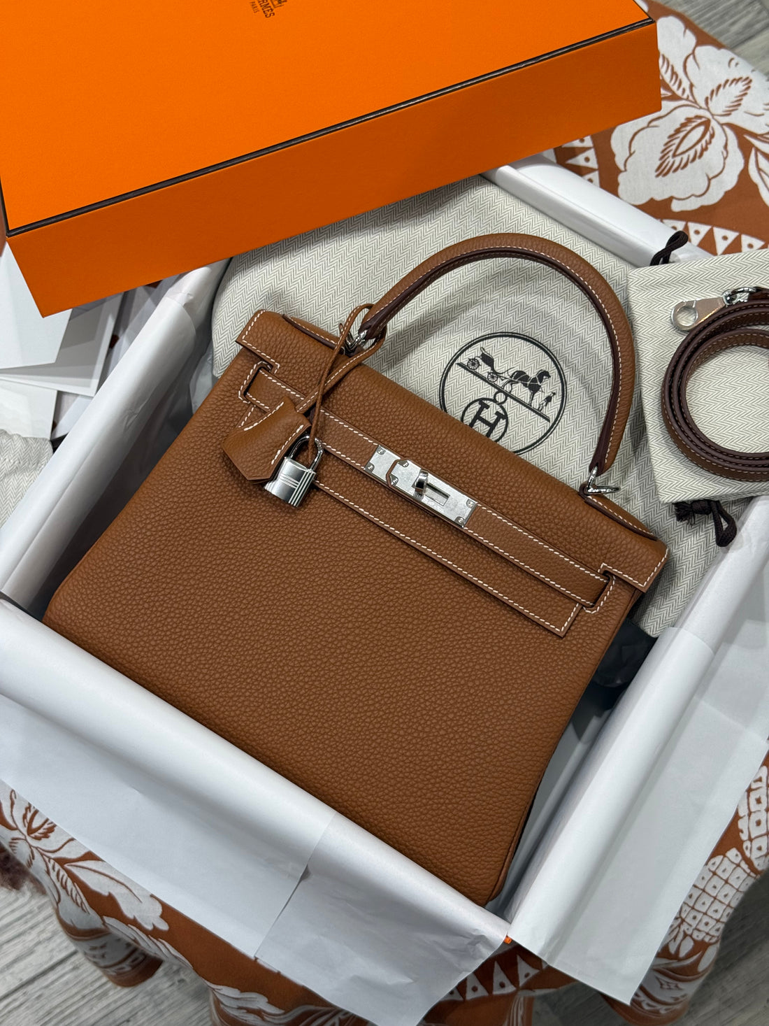 Hermès - Sac Kelly II 28 Gold PHW