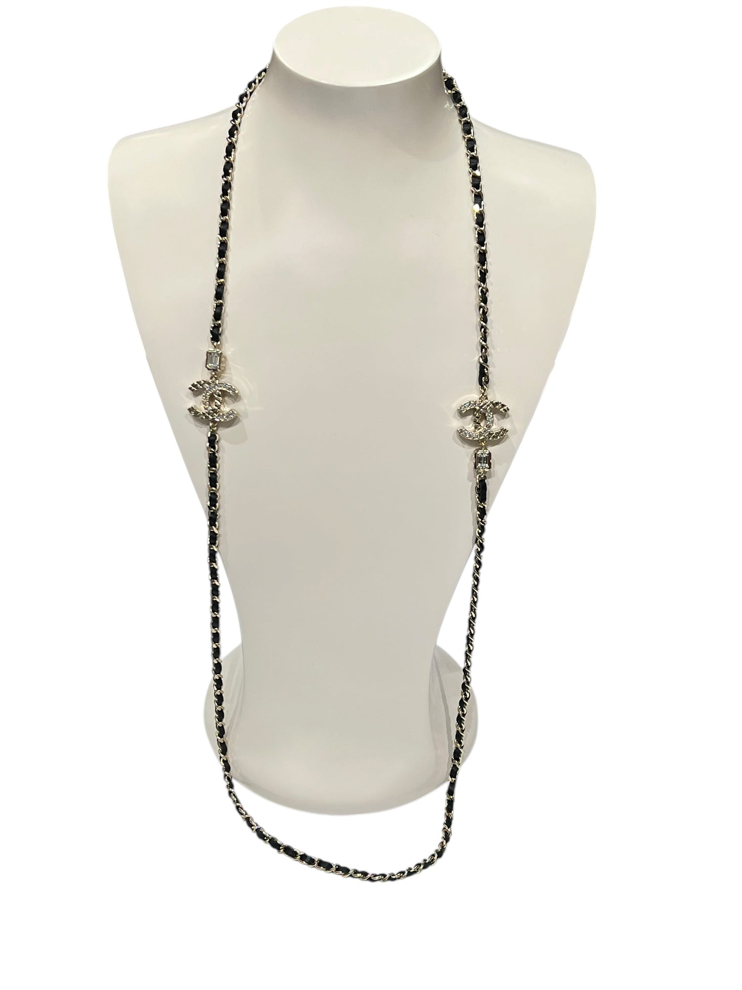 Chanel sautoir chaîne entrelacée de cuir