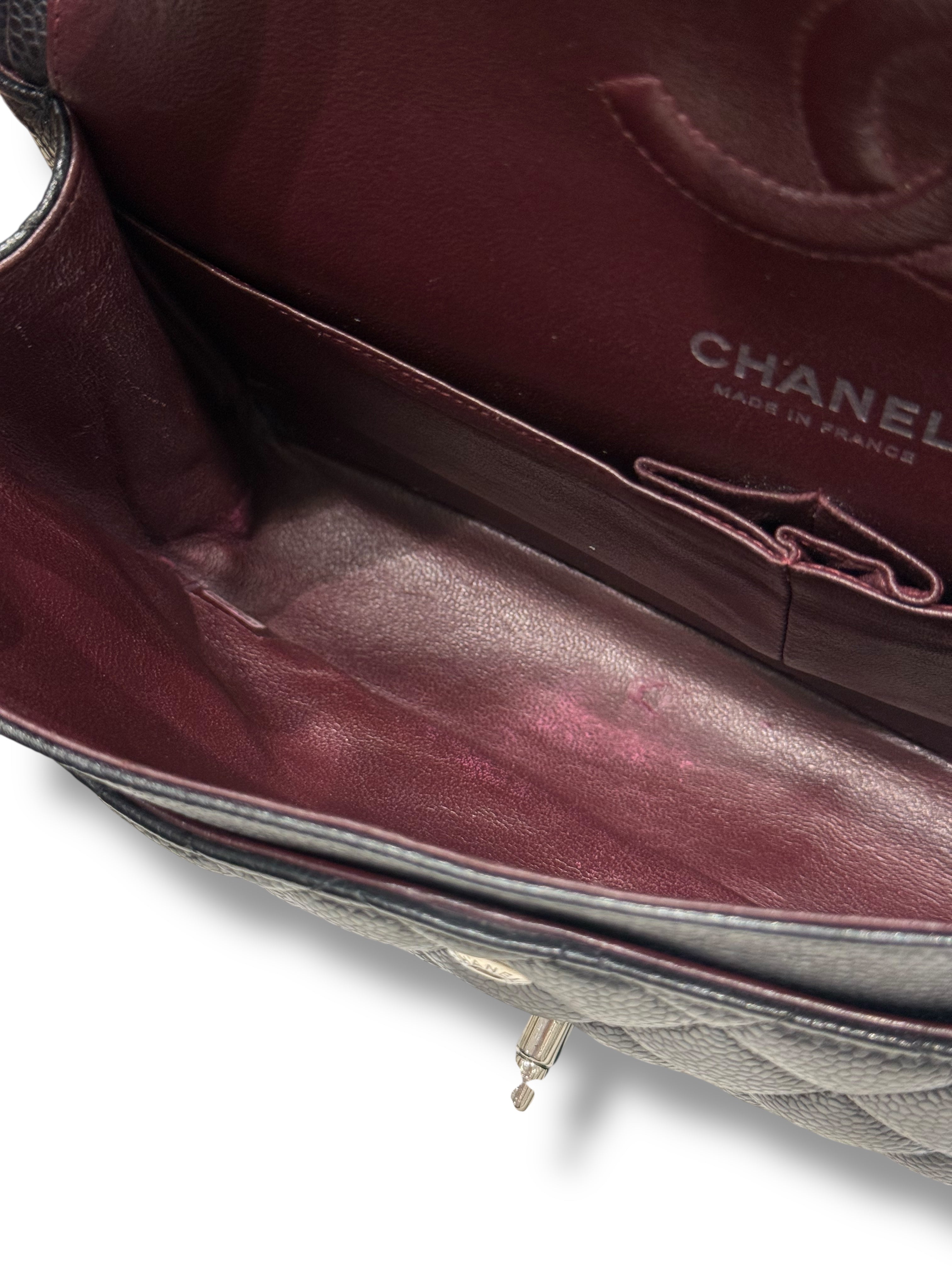 Chanel - sac classique 11.12 timeless médium cuir caviar noir