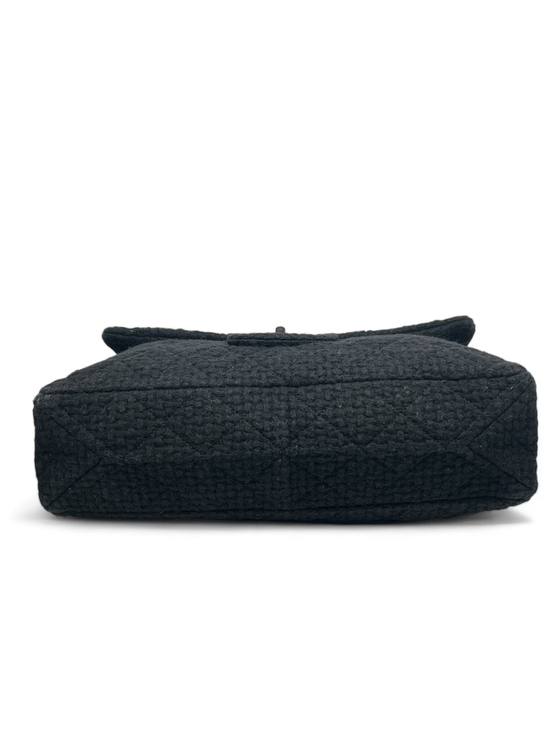 Chanel - 2.55 XXL Tweed Bag