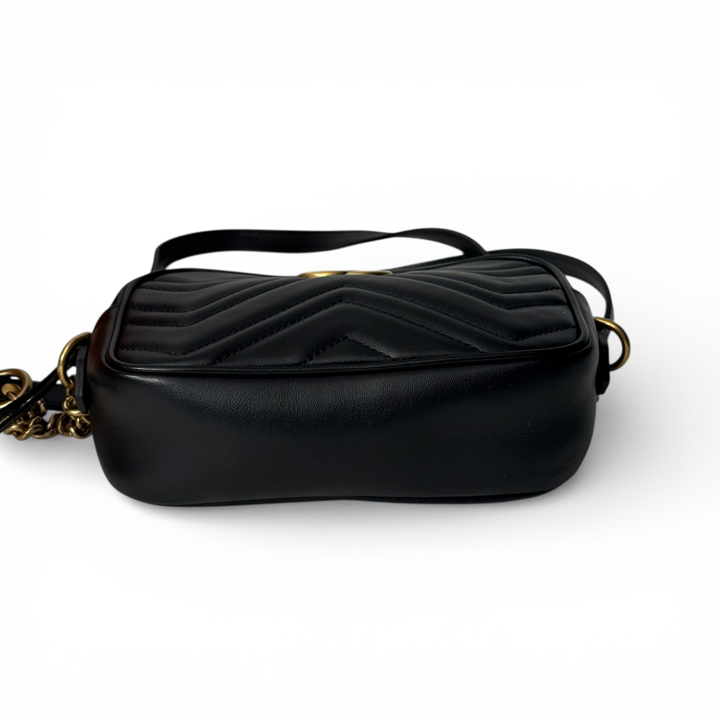 Gucci - Kleine Marmont-Tasche schwarz