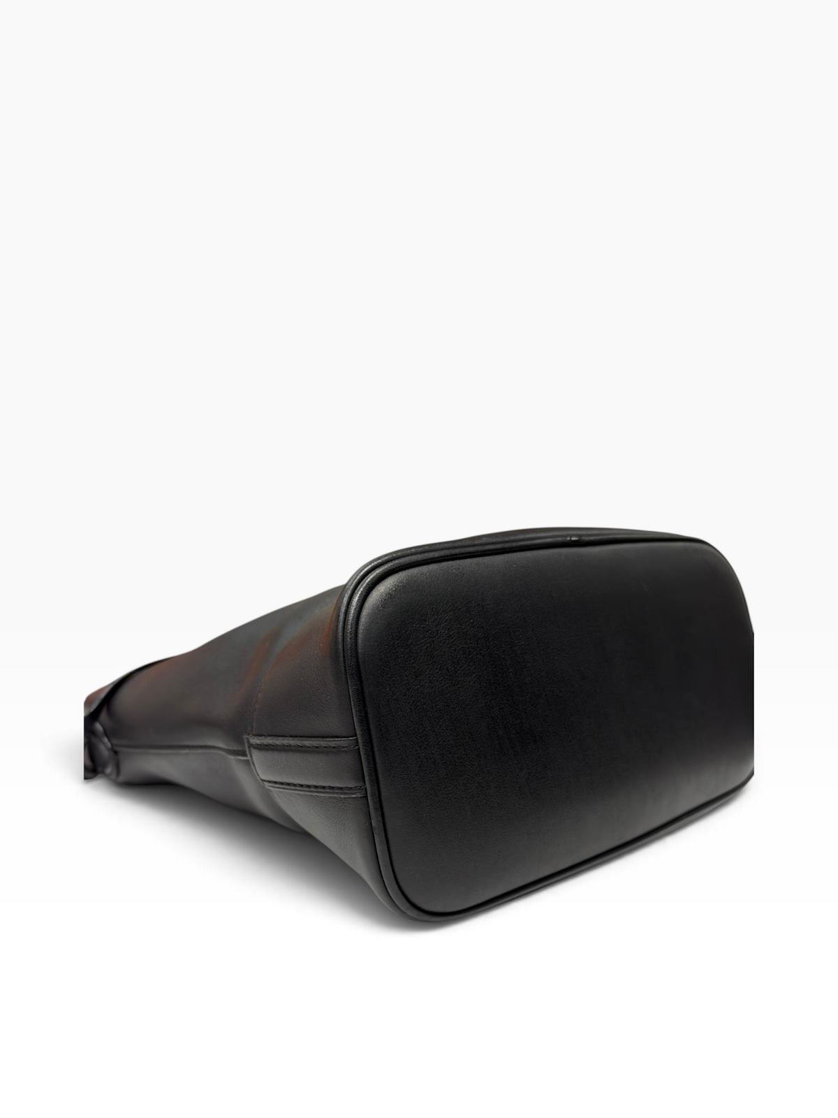 Louis Vuitton - Sac NN14 cuir nuance noir
