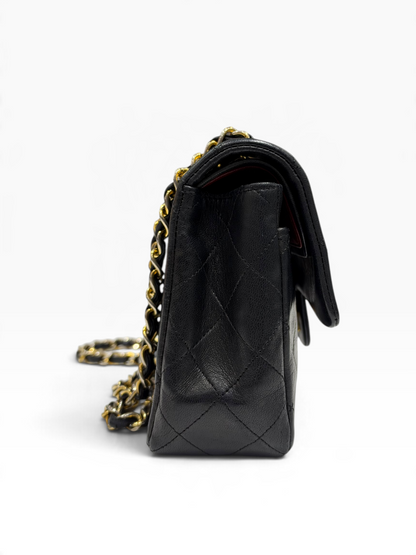 Chanel - Timeless 23 en cuir d’agneau noir