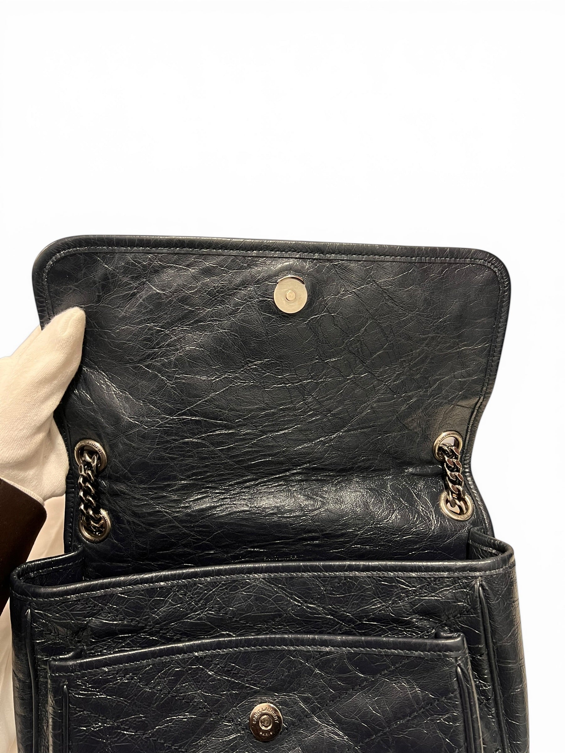 Saint Laurent Sac Bandoulière en Cuir Niki | Les Folies d’Eugénie
