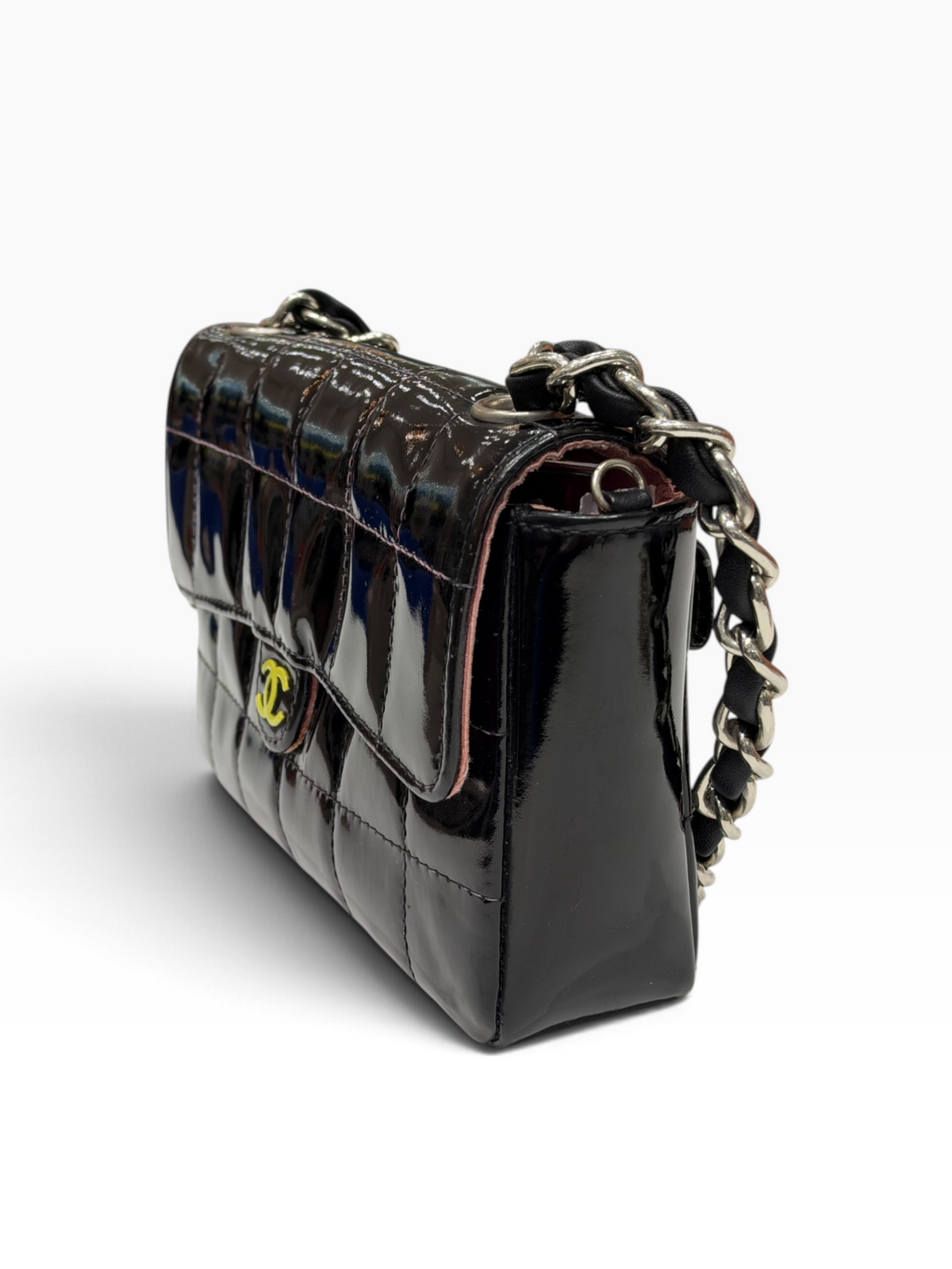 Chanel - mini sac classique cuir vernis noir