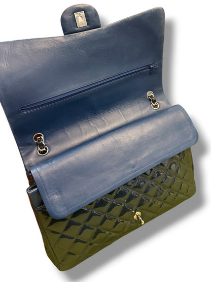 Chanel - Sac Classique 11:12 Maxi Jumbo en cuir vernis Vert