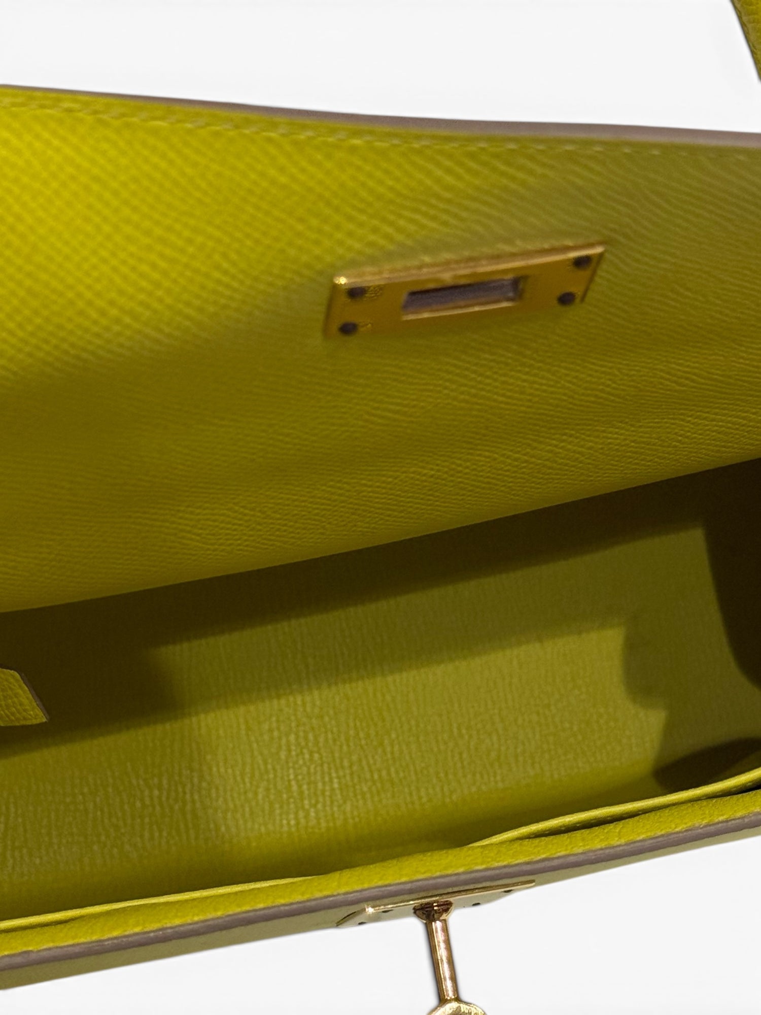 Hermès - Kelly 32 Epsom Sellier Jaune lime