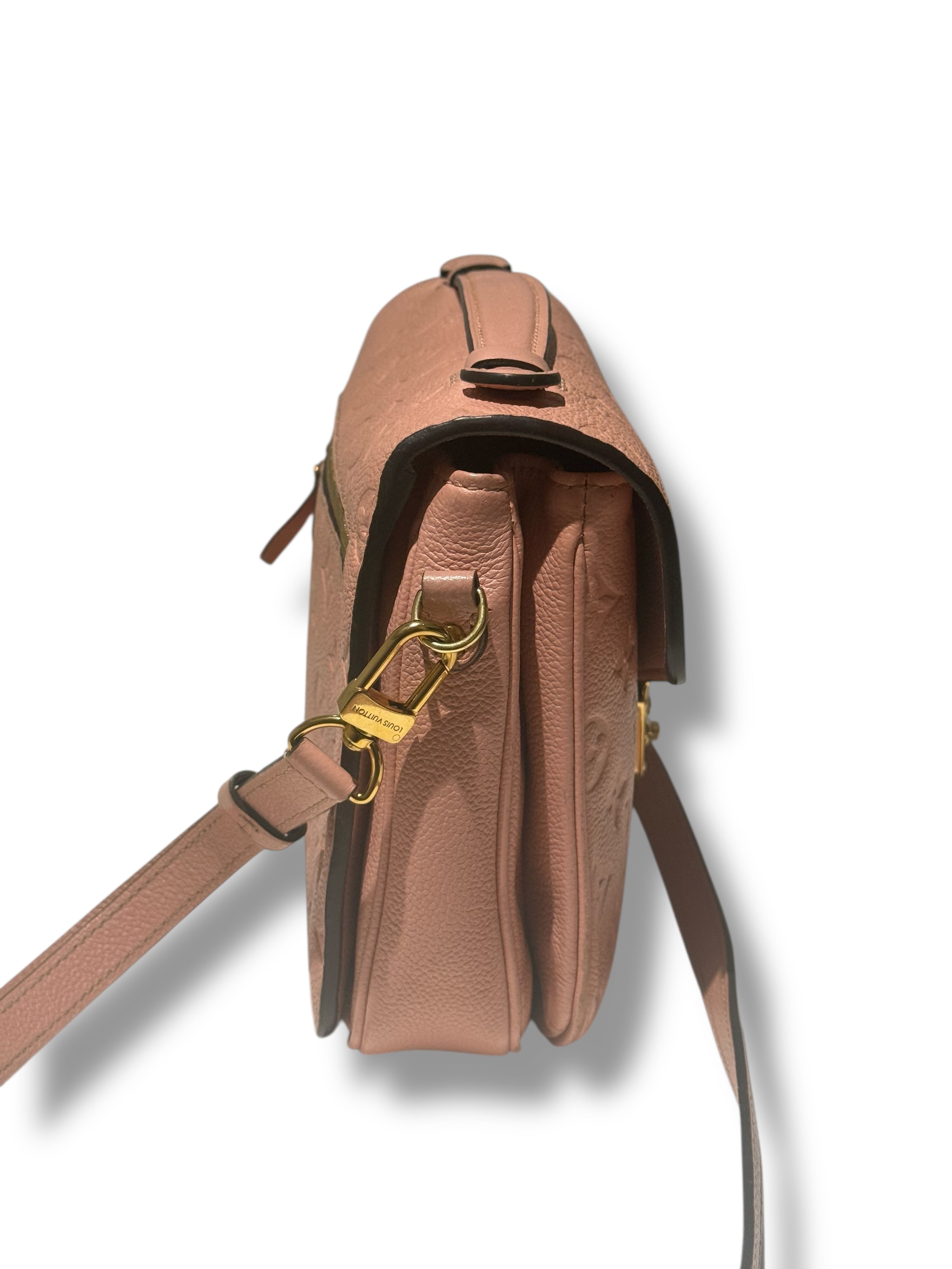 Louis Vuitton - Métis-Tasche geprägt Rose Sakura
