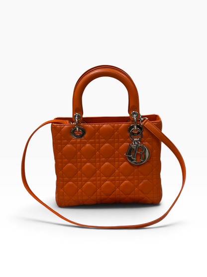 Dior - Sac Lady Dior Médium en cuir orange