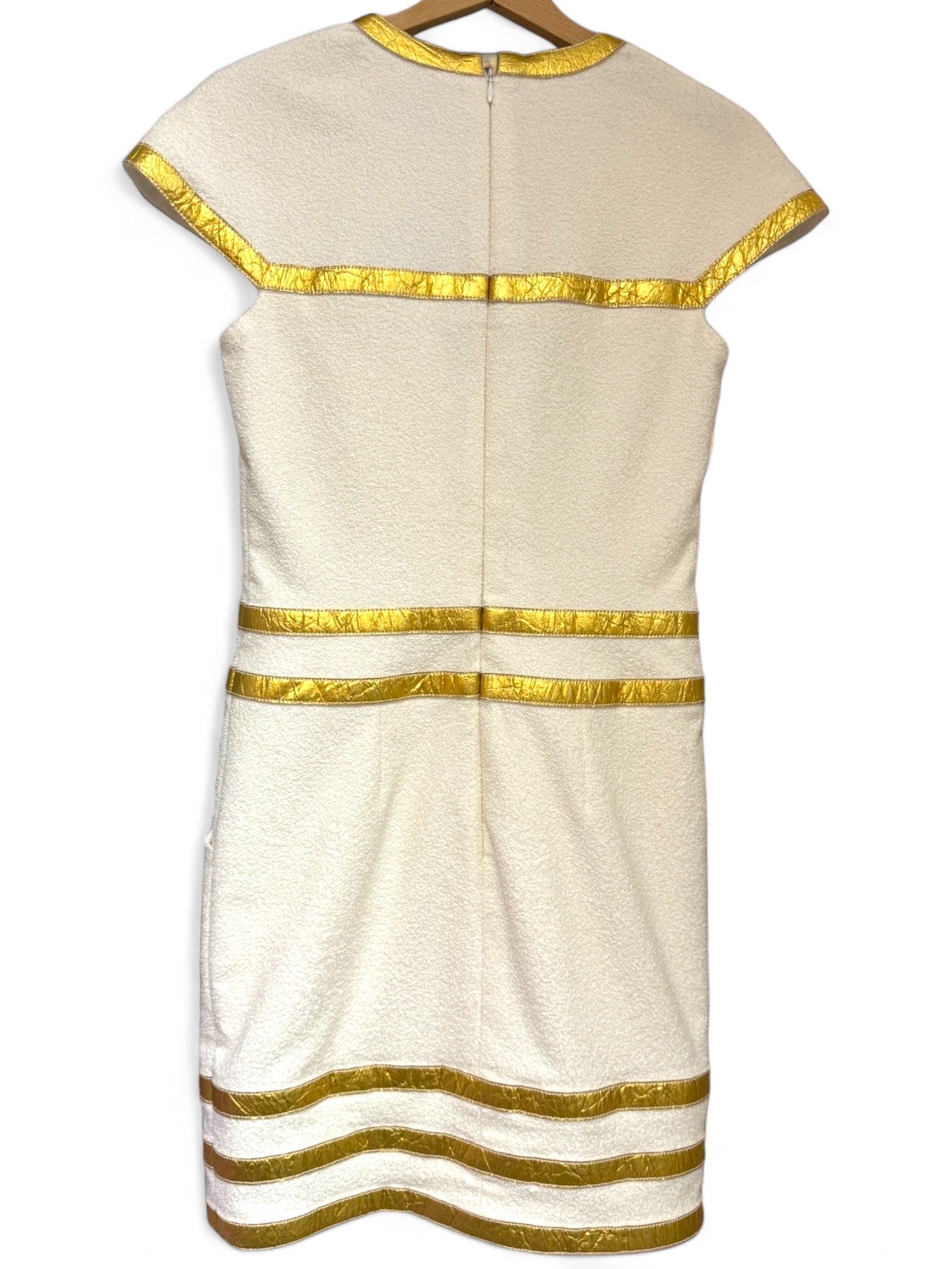Chanel - White and gold dress size 34 Chanel - White and gold dress size 34