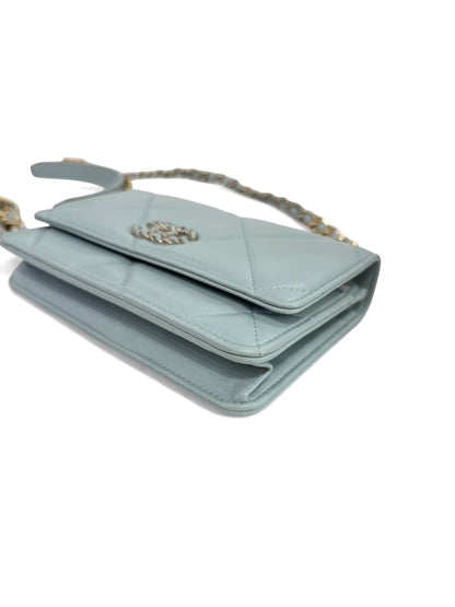 Chanel - Sac wallet on chain 19