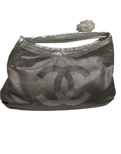 Chanel - Sac hobo Hollywood CC en cuir métallisé dégradé