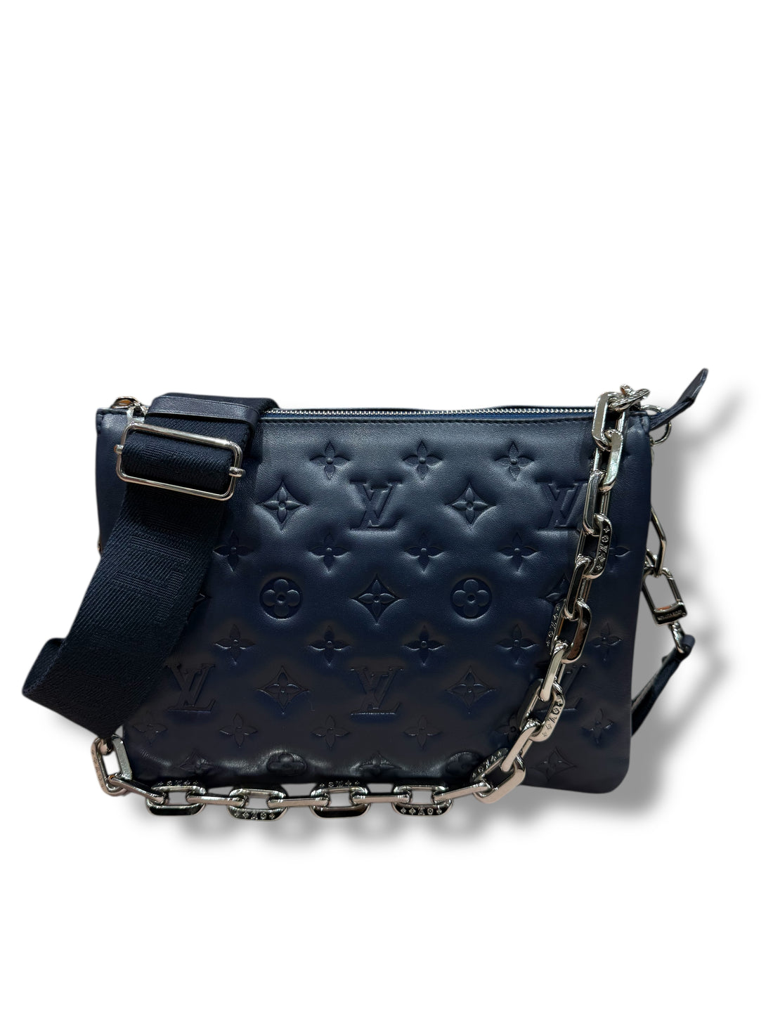Louis Vuitton - Sac Coussin PM bleu navy