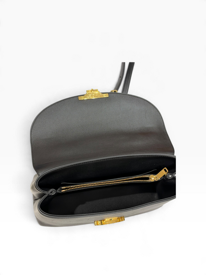 Céline / sac nano triomphe cuir noir