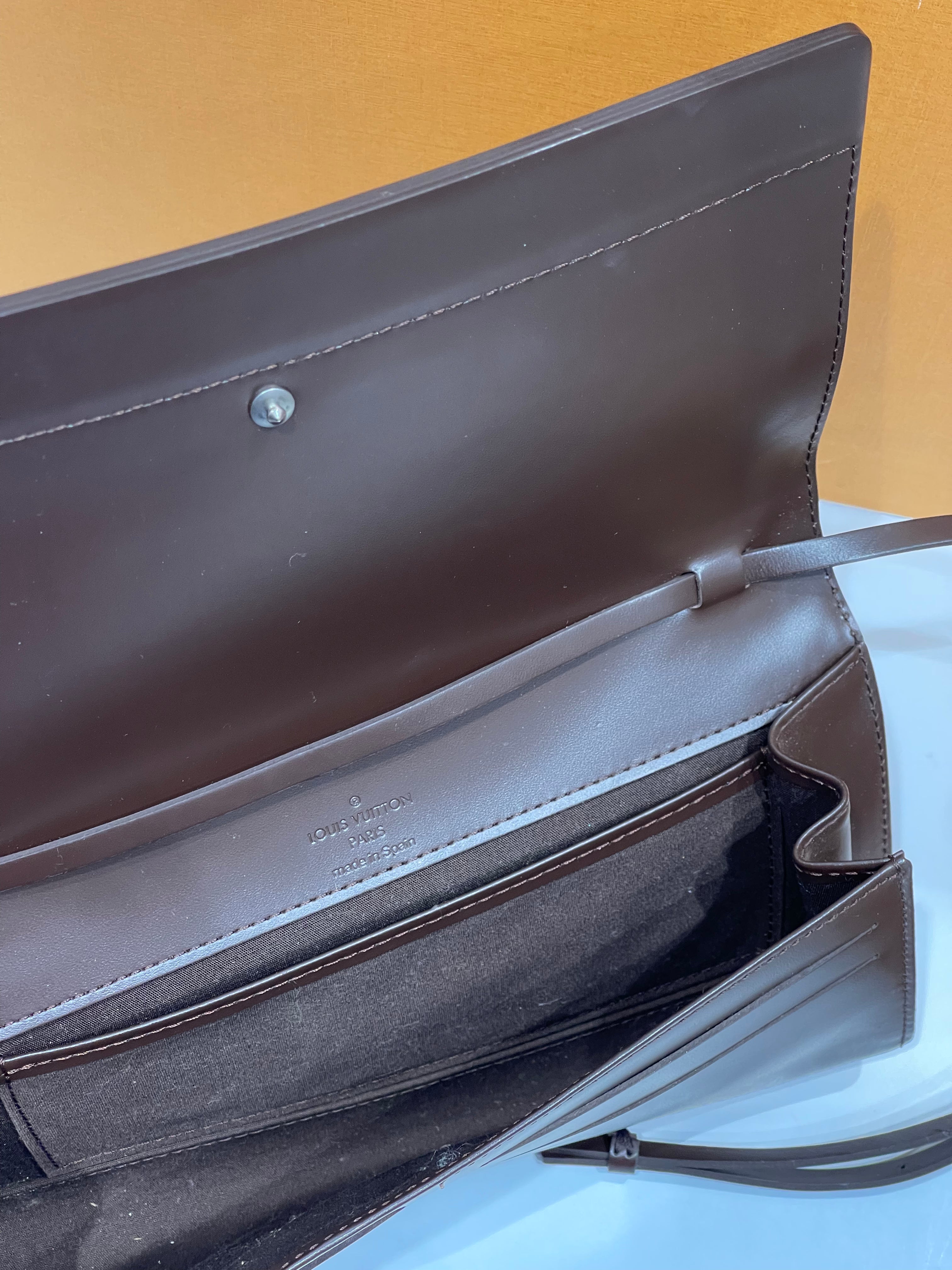 Louis Vuitton - Brown epi leather PM accessories clutch bag