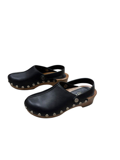 Christian Dior Sabots Noirs | Les Folies d’Eugénie