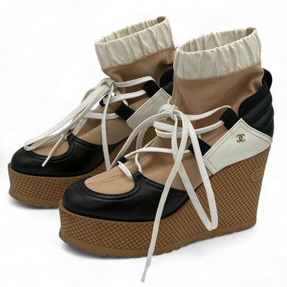 Chanel - Bottines défilé T.37.5