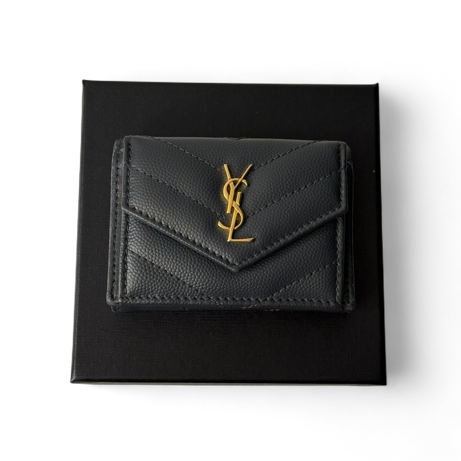 Saint Laurent - Porte monnaie Cassandre en cuir gris