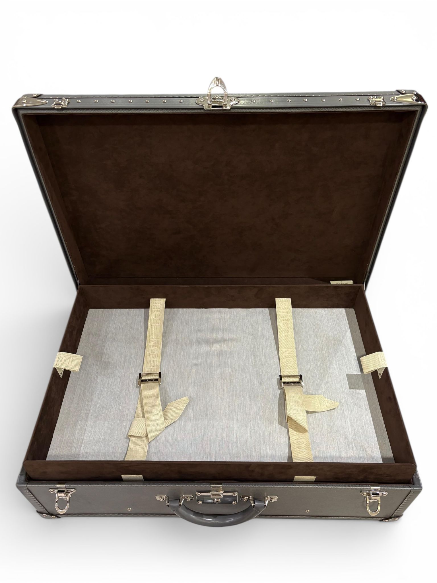 Louis Vuitton - Malle de voyage t.72
