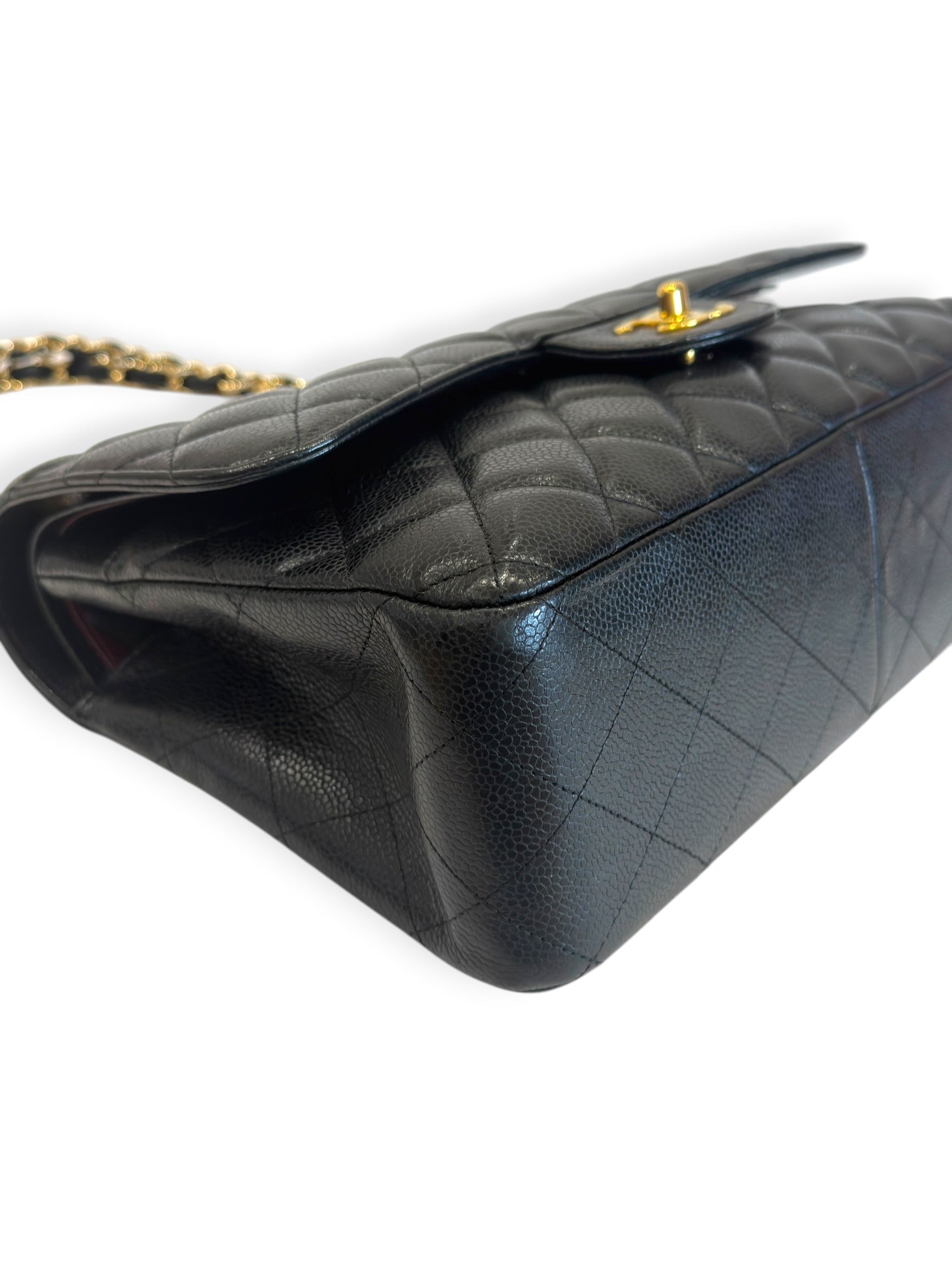 Chanel - Sac Jumbo cuir caviar