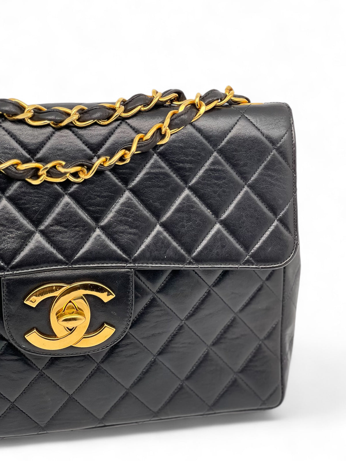 Chanel - Timeless Jumbo Bag