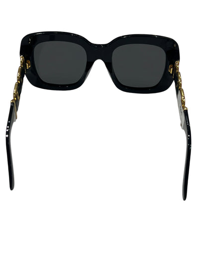 Louis Vuitton - solaires carrées