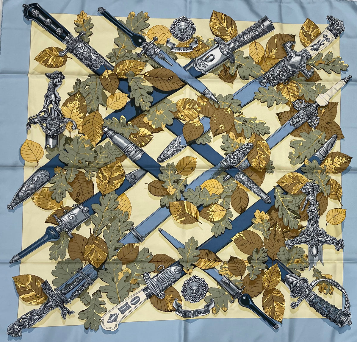 Hermès - Foulard 90 « Au plus dru »