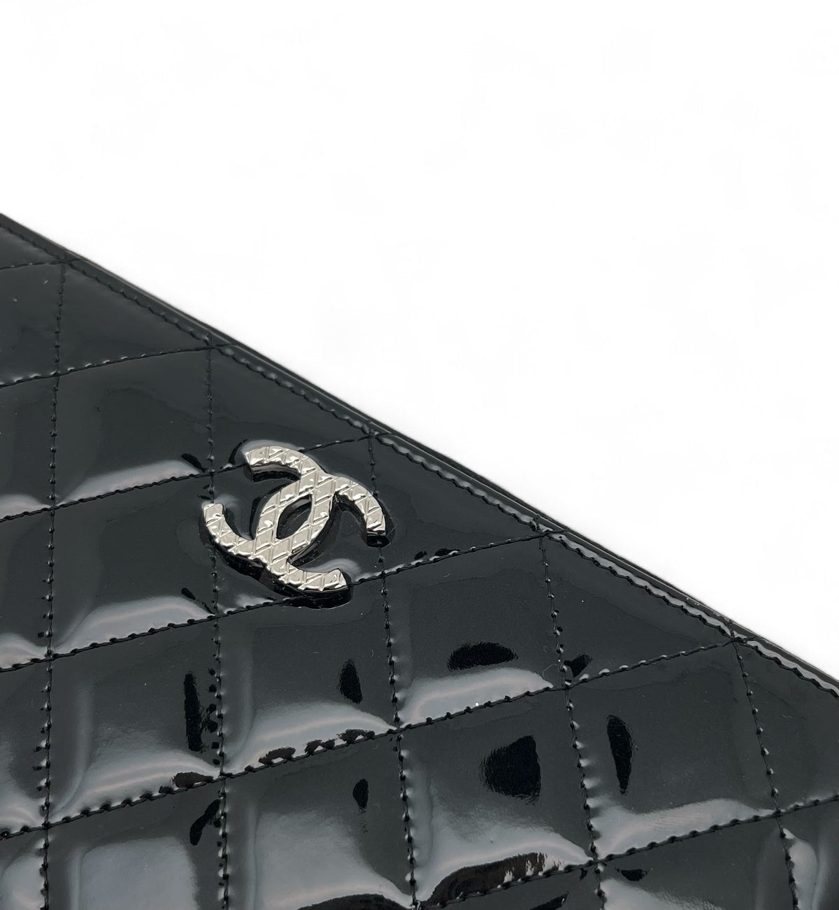 Chanel - Kleine Lackleder-Geldbörse
