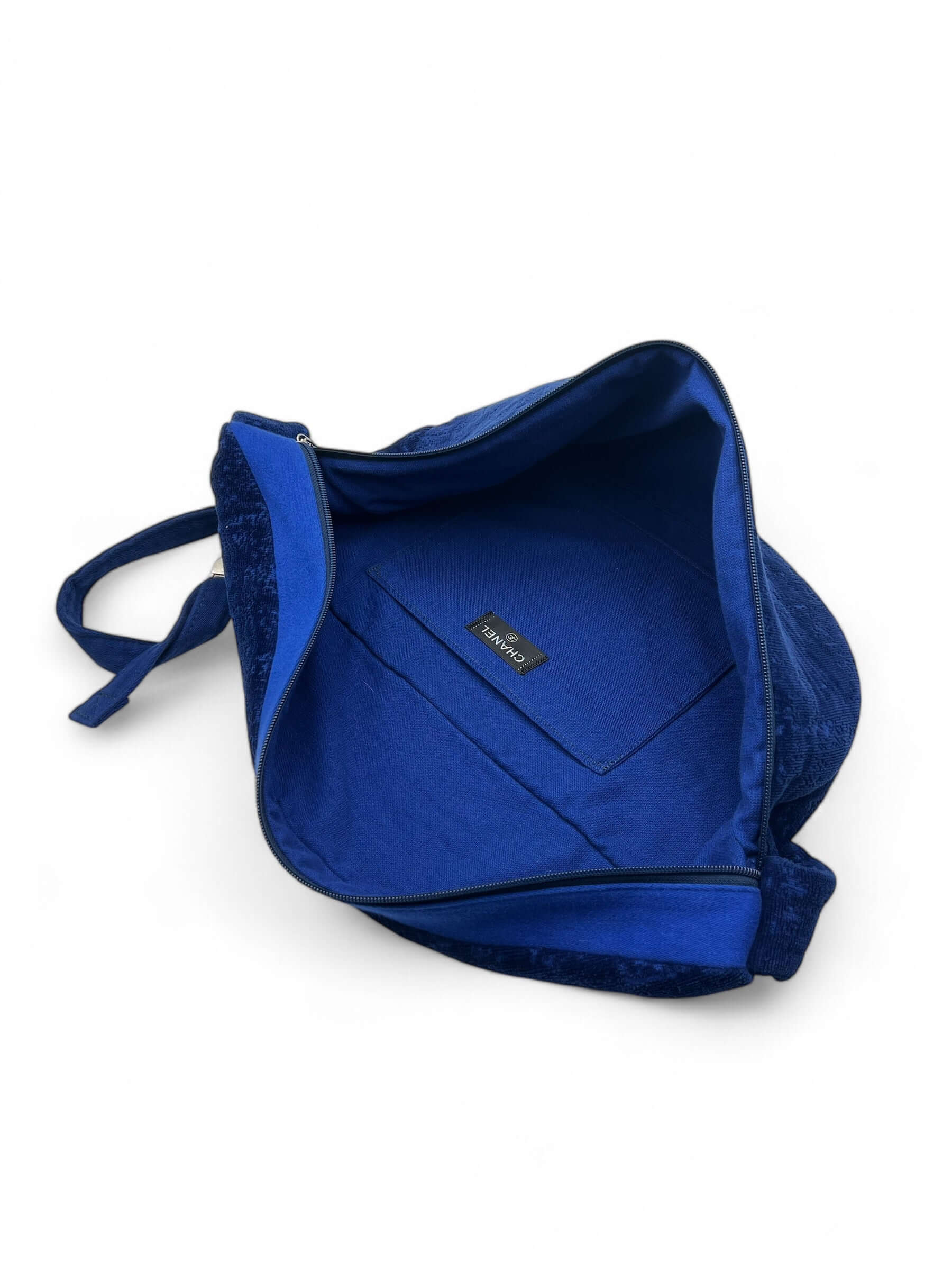 Chanel - Sac banane et draps de bain
