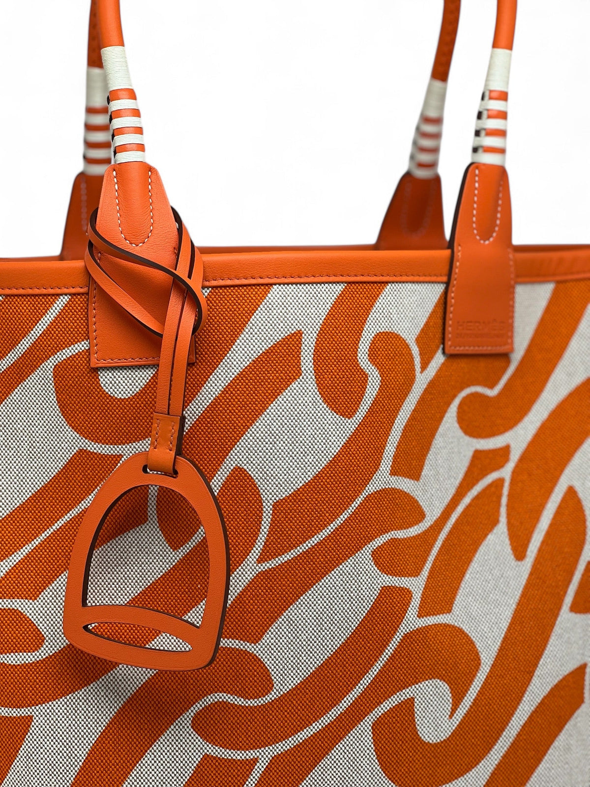 Hermès - Sac Cabas Steeple 28