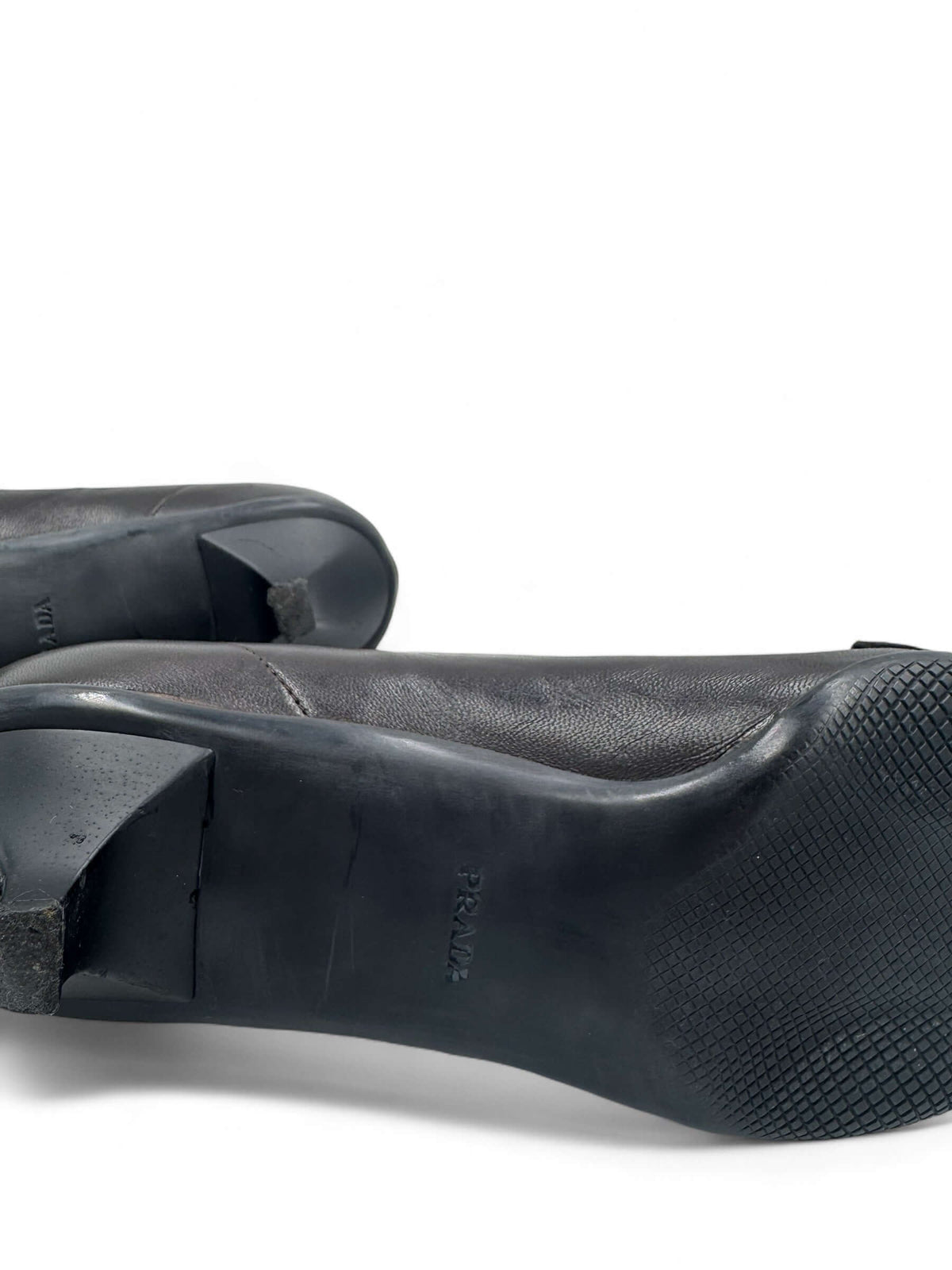 Prada - Heeled loafers size 37