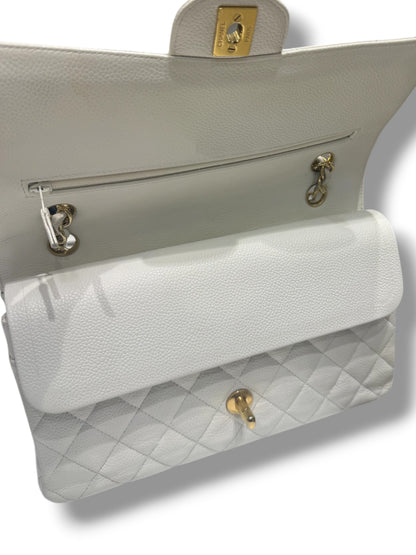 Chanel Sac Timeless 25 Cuir Caviar Blanc | Les Folies d’Eugénie