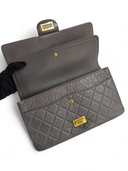 Chanel - Sac 2.55 30cm