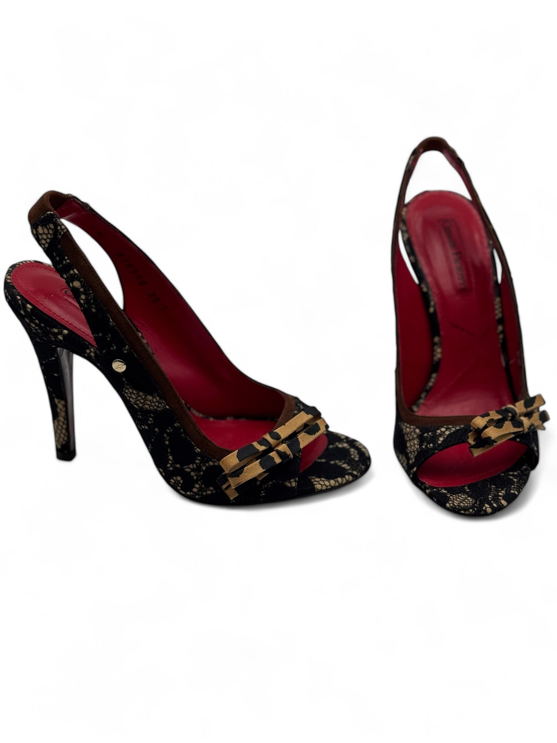 Cesare Paciotti - escarpin rouge dentelle  T35